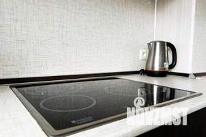 1-к квартира, посуточно, 32м2, 8/10 этаж