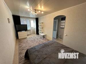 1-к квартира, посуточно, 30м2, 3/5 этаж