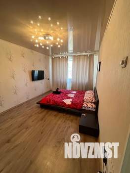 1-к квартира, посуточно, 40м2, 8/10 этаж