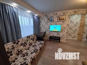 2-к квартира, посуточно, 45м2, 1/1 этаж