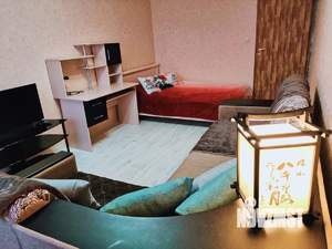 2-к квартира, посуточно, 48м2, 1/1 этаж
