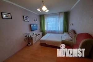1-к квартира, посуточно, 33м2, 5/10 этаж