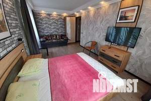 1-к квартира, посуточно, 33м2, 4/10 этаж