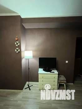 1-к квартира, посуточно, 35м2, 1/2 этаж