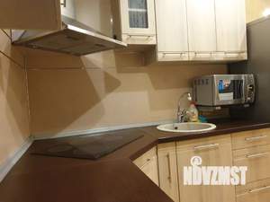 2-к квартира, посуточно, 45м2, 1/9 этаж