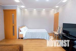 2-к квартира, посуточно, 48м2, 3/5 этаж