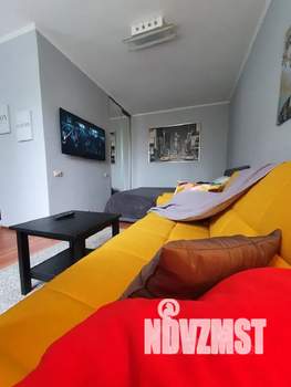 Студия квартира, посуточно, 35м2, 2/5 этаж