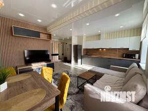 2-к квартира, посуточно, 50м2, 1/1 этаж