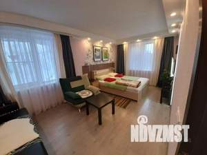 1-к квартира, посуточно, 33м2, 1/1 этаж