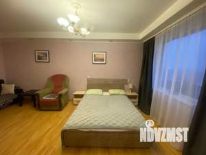 1-к квартира, посуточно, 33м2, 5/9 этаж