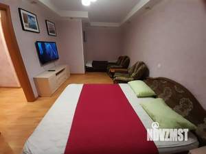 1-к квартира, посуточно, 33м2, 1/1 этаж