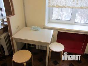 Студия квартира, посуточно, 33м2, 4/5 этаж