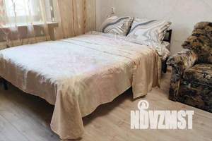 2-к квартира, посуточно, 56м2, 1/5 этаж