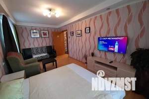 1-к квартира, посуточно, 33м2, 4/10 этаж