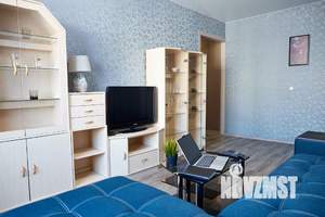 2-к квартира, посуточно, 45м2, 1/1 этаж