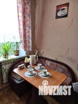 1-к квартира, посуточно, 33м2, 3/5 этаж