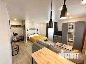 Студия квартира, посуточно, 32м2, 1/5 этаж