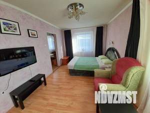 1-к квартира, посуточно, 33м2, 7/9 этаж