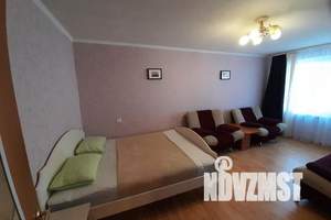 1-к квартира, посуточно, 33м2, 1/10 этаж