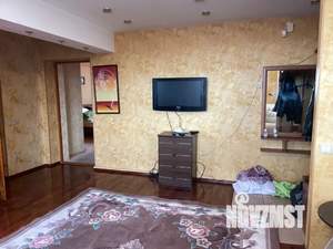 1-к квартира, посуточно, 56м2, 3/3 этаж