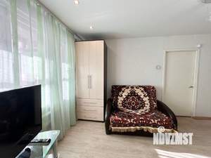 3-к квартира, посуточно, 54м2, 1/1 этаж