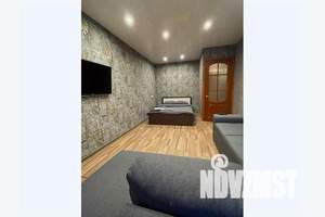 1-к квартира, посуточно, 35м2, 2/9 этаж