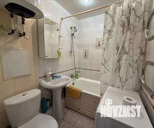 1-к квартира, посуточно, 33м2, 4/5 этаж