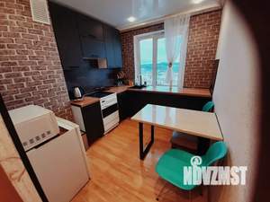 1-к квартира, посуточно, 30м2, 6/9 этаж