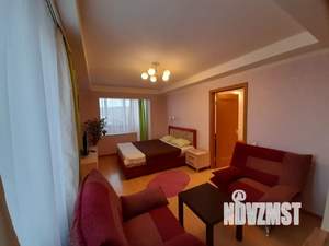 2-к квартира, посуточно, 45м2, 7/10 этаж