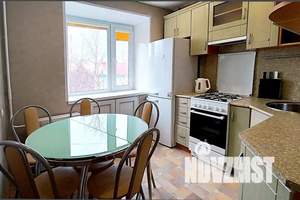 2-к квартира, посуточно, 48м2, 3/5 этаж