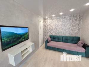 2-к квартира, посуточно, 39м2, 3/5 этаж