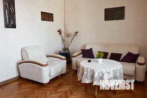 2-к квартира, посуточно, 51м2, 1/1 этаж