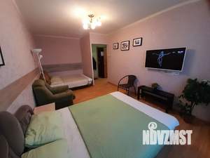 1-к квартира, посуточно, 30м2, 3/9 этаж