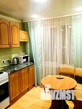 1-к квартира, посуточно, 30м2, 6/9 этаж