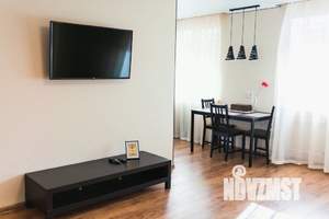 2-к квартира, посуточно, 42м2, 1/1 этаж