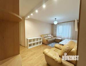 3-к квартира, посуточно, 60м2, 1/1 этаж