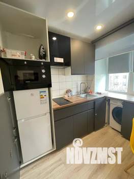 Студия квартира, посуточно, 32м2, 4/5 этаж