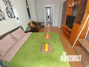 1-к квартира, посуточно, 65м2, 1/1 этаж