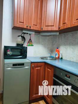 2-к квартира, посуточно, 47м2, 3/5 этаж