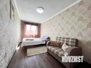 1-к квартира, посуточно, 49м2, 1/1 этаж