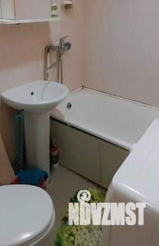 2-к квартира, посуточно, 45м2, 1/1 этаж