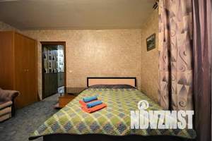 1-к квартира, посуточно, 40м2, 4/5 этаж