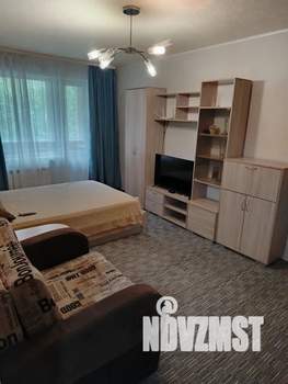 1-к квартира, посуточно, 30м2, 3/9 этаж