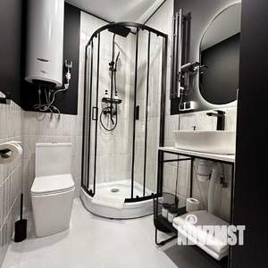 1-к квартира, посуточно, 12м2, 1/1 этаж