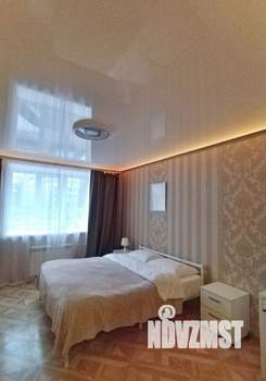 1-к квартира, посуточно, 35м2, 1/7 этаж