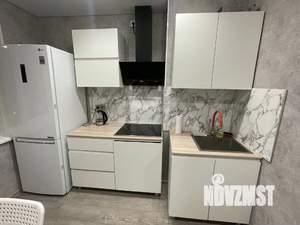 1-к квартира, посуточно, 43м2, 1/1 этаж