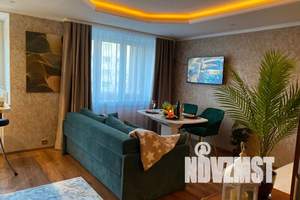 1-к квартира, посуточно, 30м2, 3/6 этаж