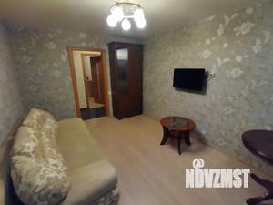 2-к квартира, посуточно, 48м2, 1/5 этаж