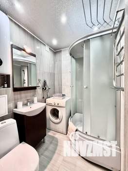 Студия квартира, посуточно, 30м2, 1/5 этаж