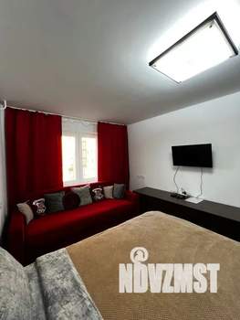 1-к квартира, посуточно, 36м2, 4/9 этаж